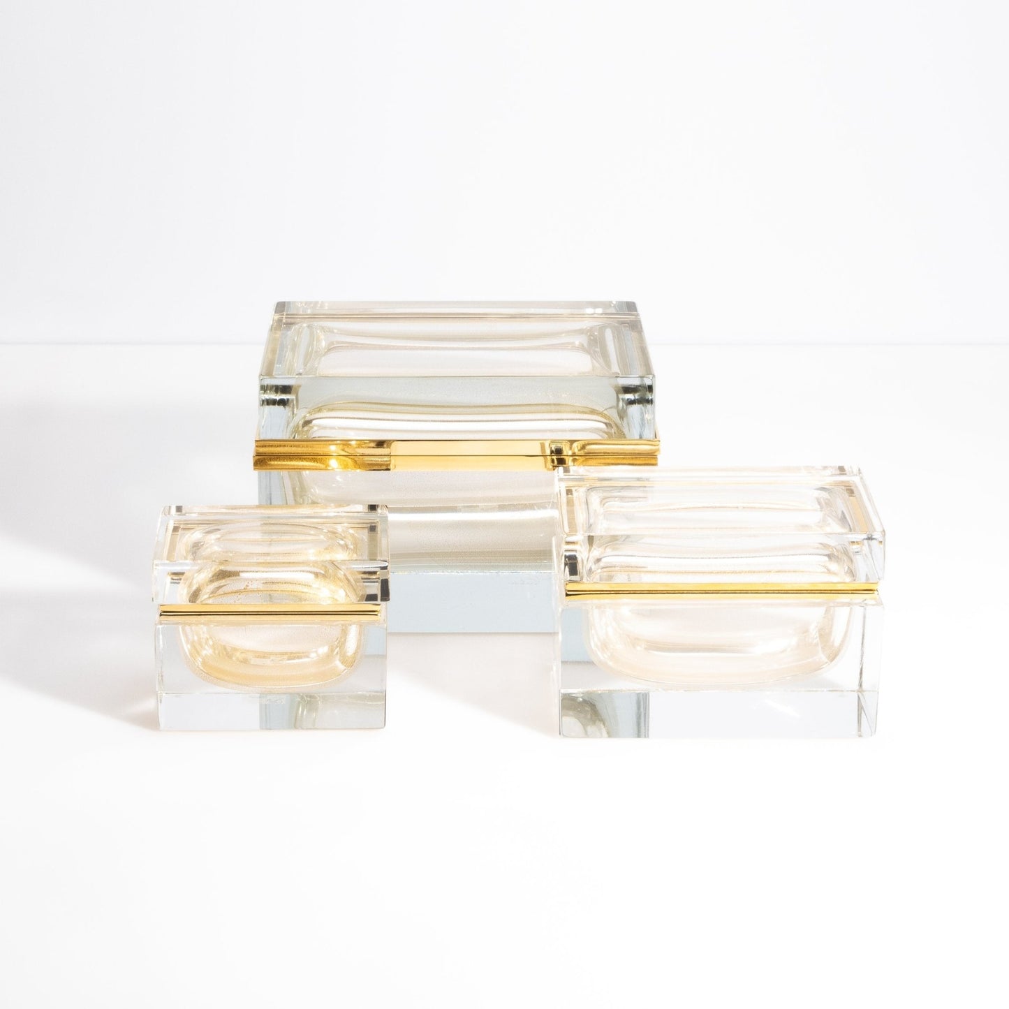 {{ product_title }} by {{ vendor }} – luxury {{ product_type }} at MOGUL