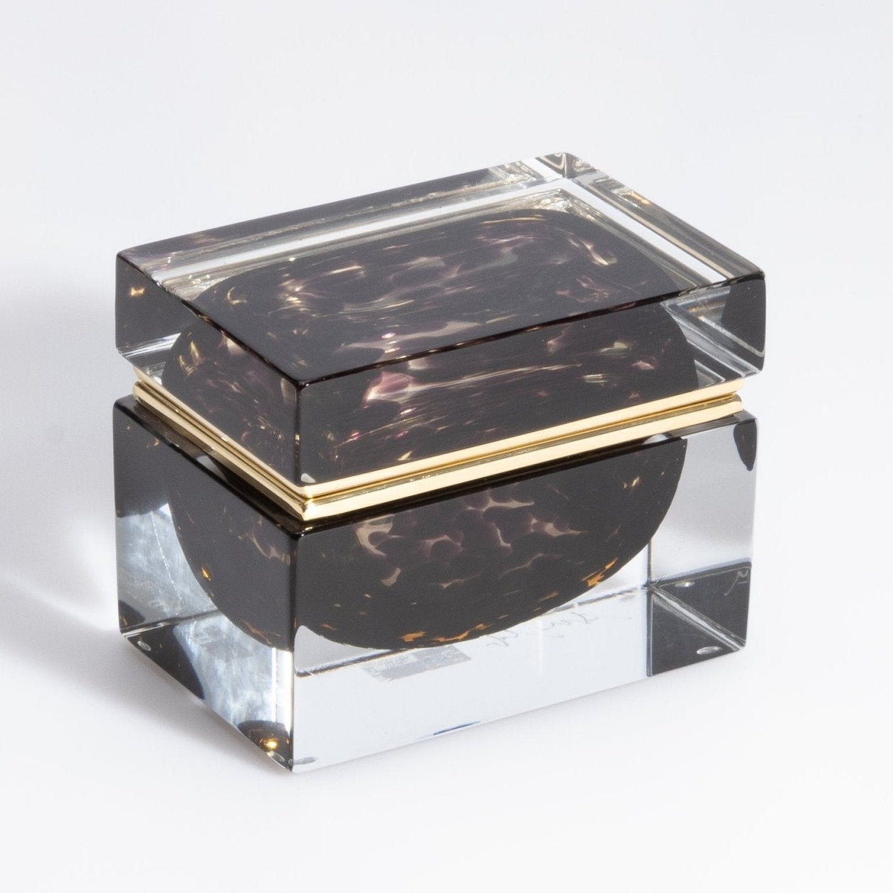 {{ product_title }} by {{ vendor }} – luxury {{ product_type }} at MOGUL