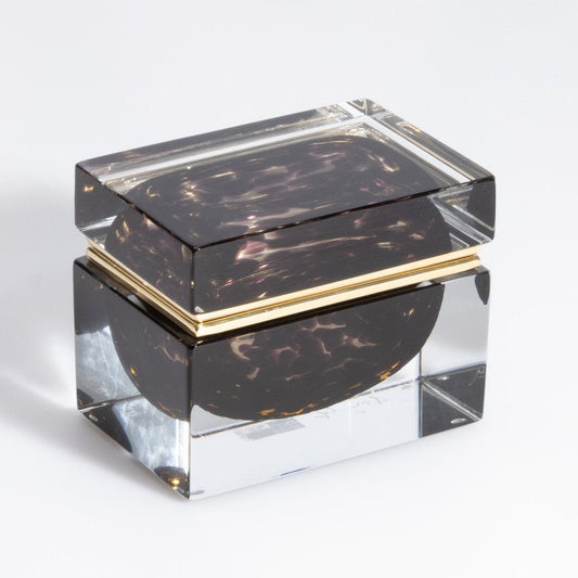 {{ product_title }} by {{ vendor }} – luxury {{ product_type }} at MOGUL