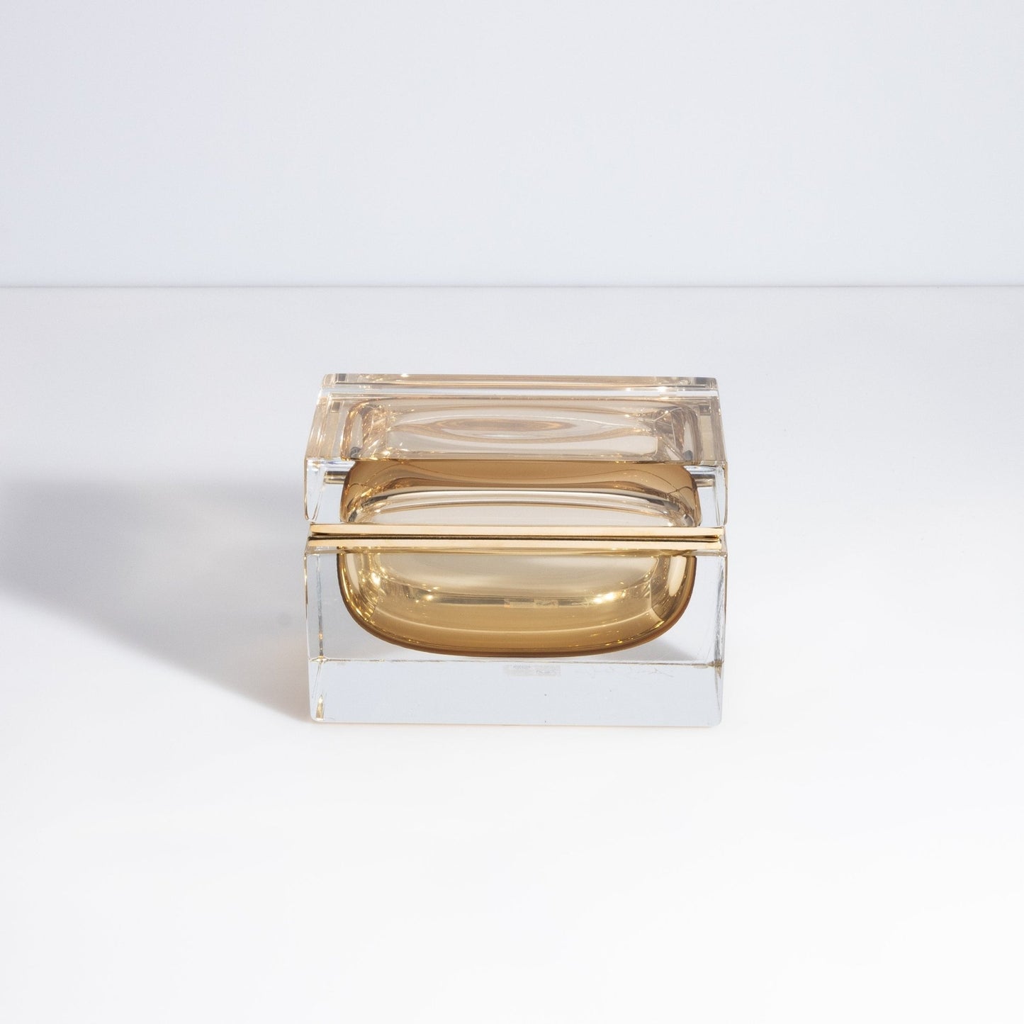 product_nam by Murano at MOGUL