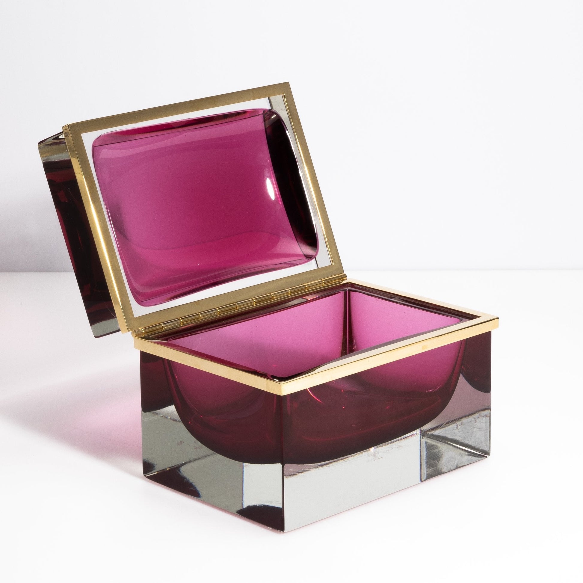 product_nam by Murano at MOGUL