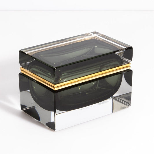 {{ product_title }} by {{ vendor }} – luxury {{ product_type }} at MOGUL