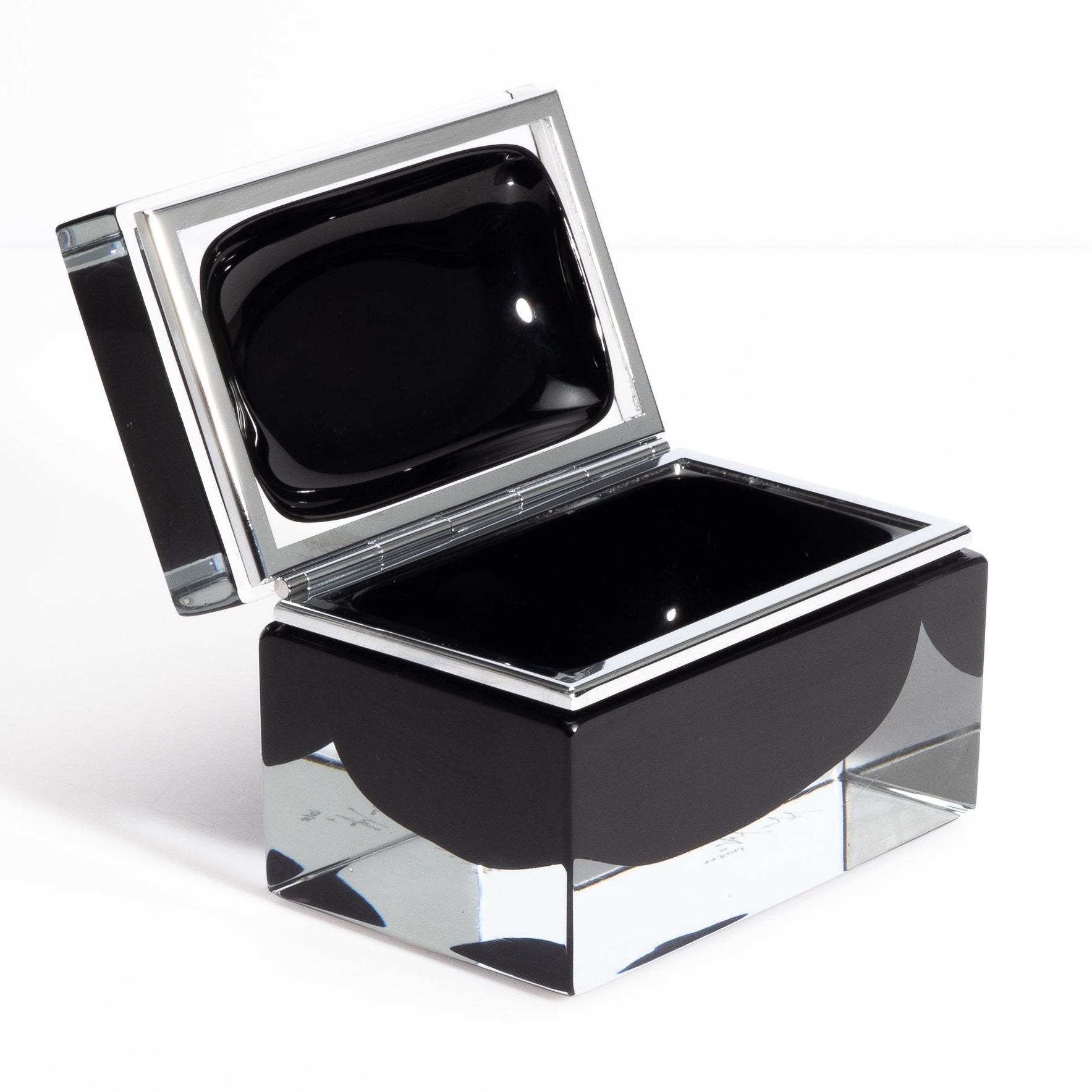 product_nam by Murano at MOGUL