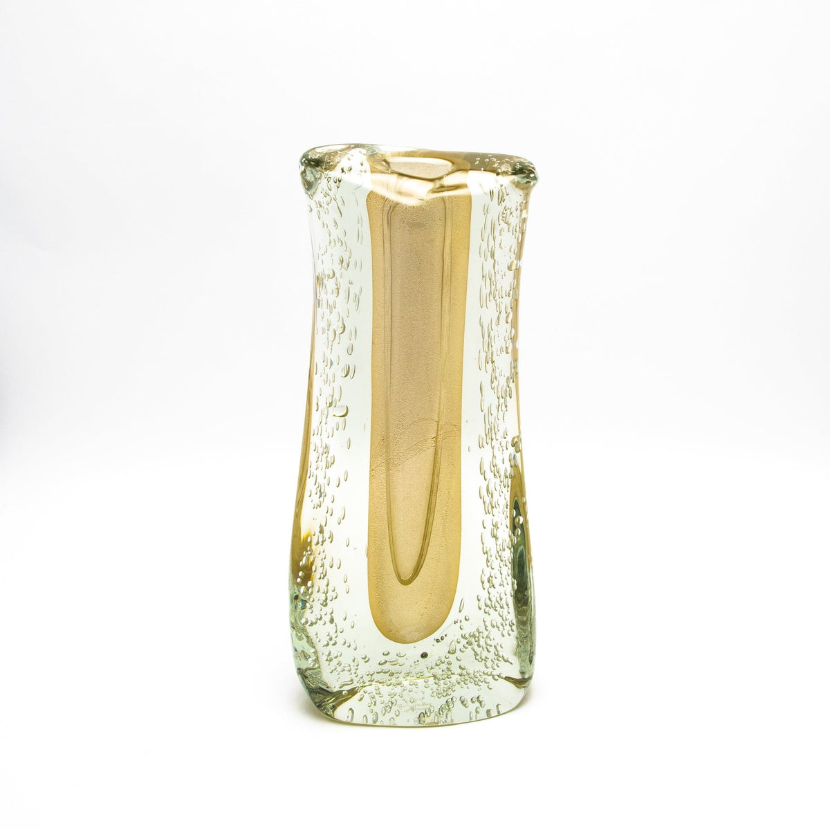 Murano Fluid Vase in Clear with 24-karat Gold Flecks and Bubble Details
