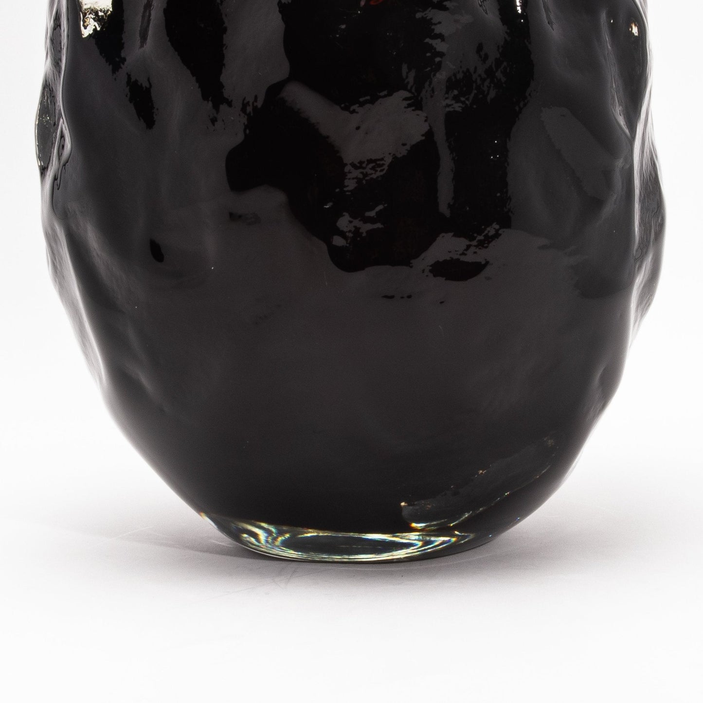 {{ product_title }} by {{ vendor }} – luxury {{ product_type }} at MOGUL