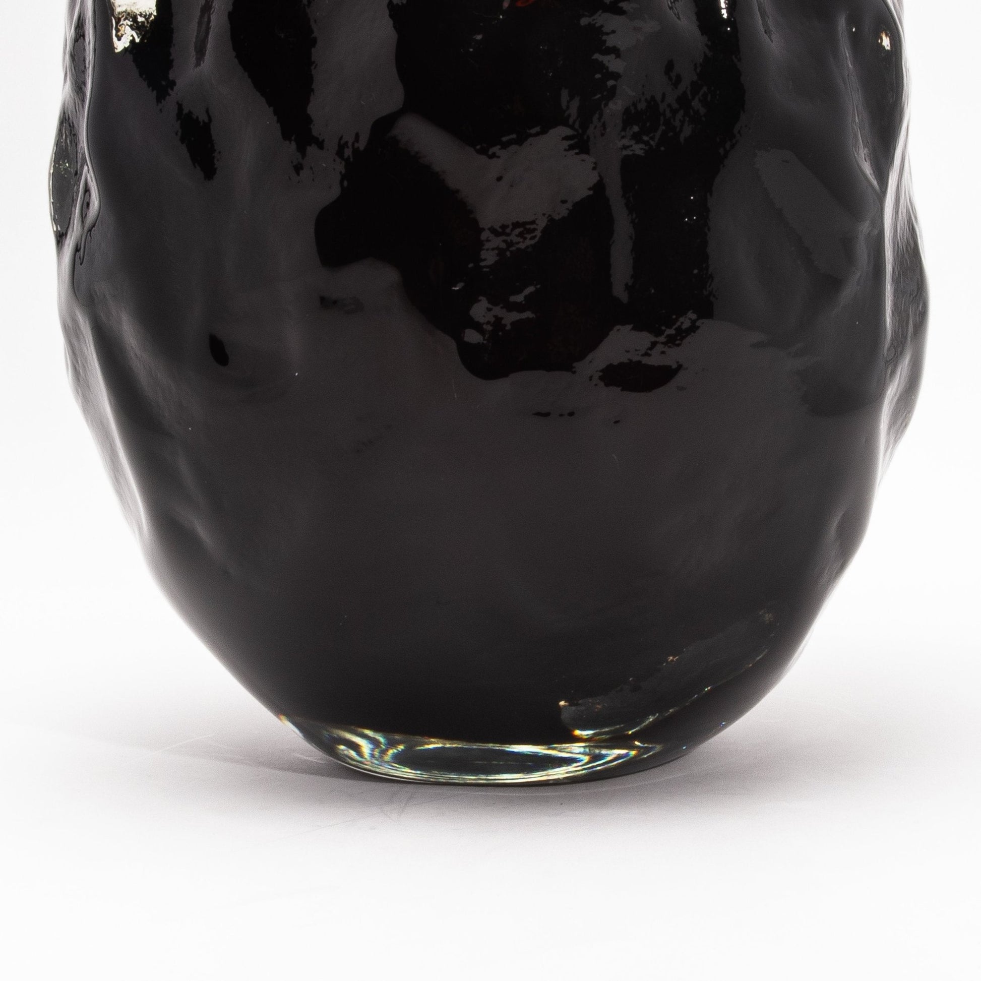 {{ product_title }} by {{ vendor }} – luxury {{ product_type }} at MOGUL