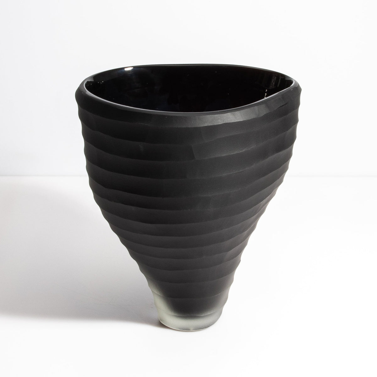 Murano Pedrera Vase in Onyx Black