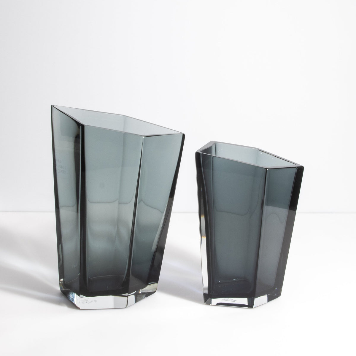 Murano Penta Vase in Grey