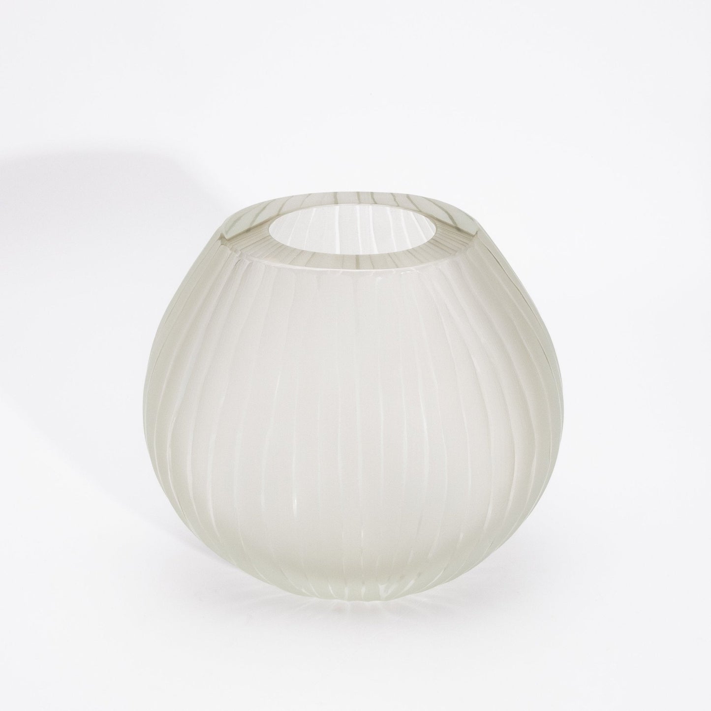 {{ product_title }} by {{ vendor }} – luxury {{ product_type }} at MOGUL