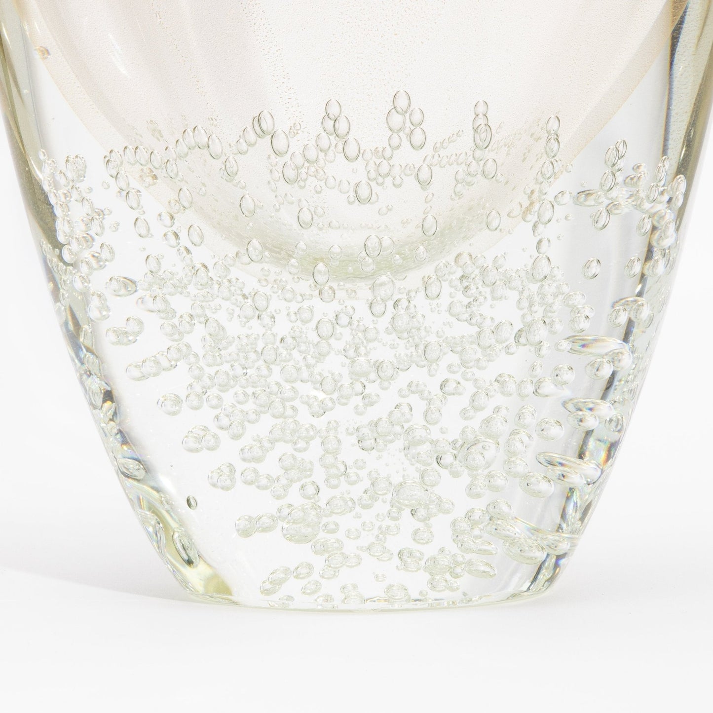 {{ product_title }} by {{ vendor }} – luxury {{ product_type }} at MOGUL