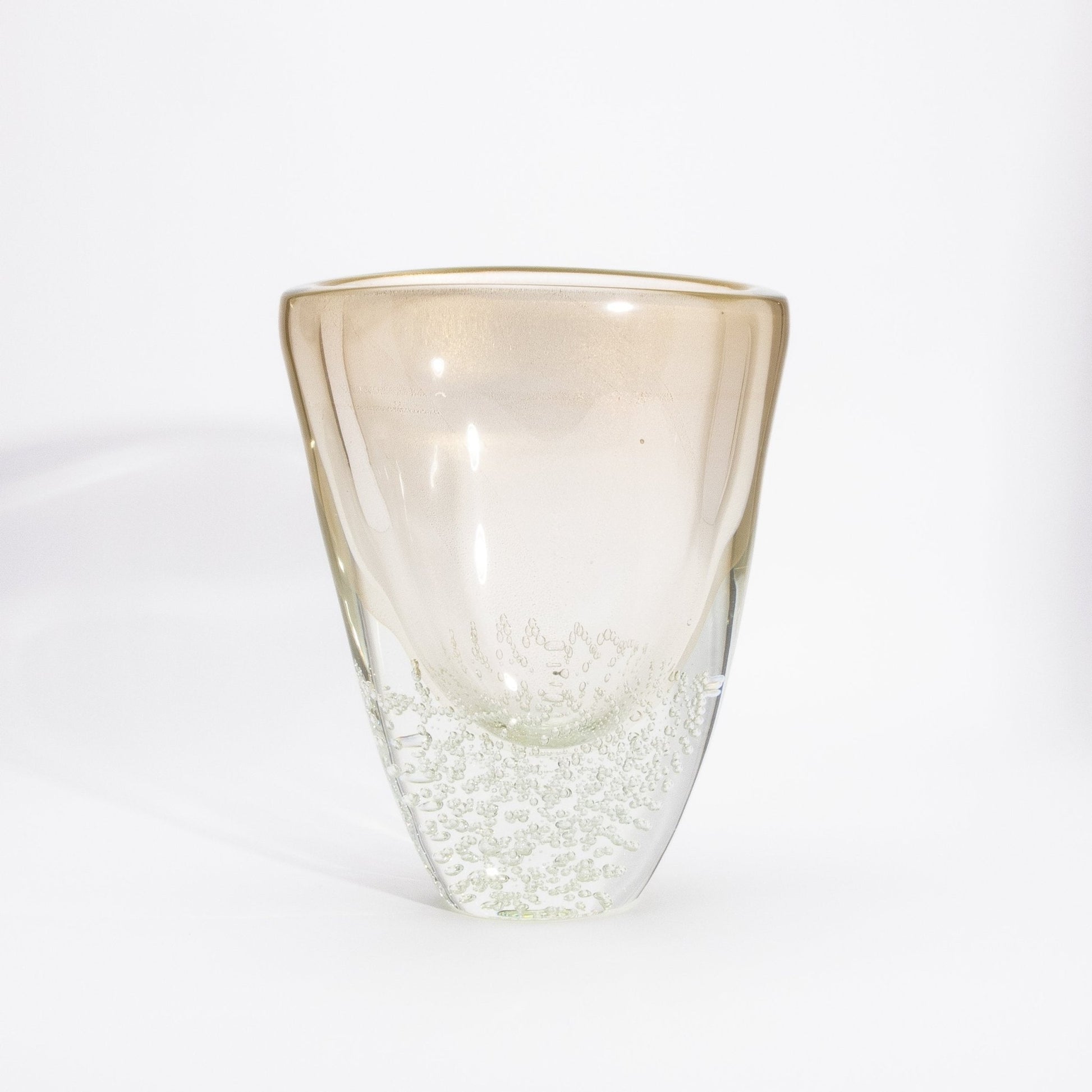 {{ product_title }} by {{ vendor }} – luxury {{ product_type }} at MOGUL