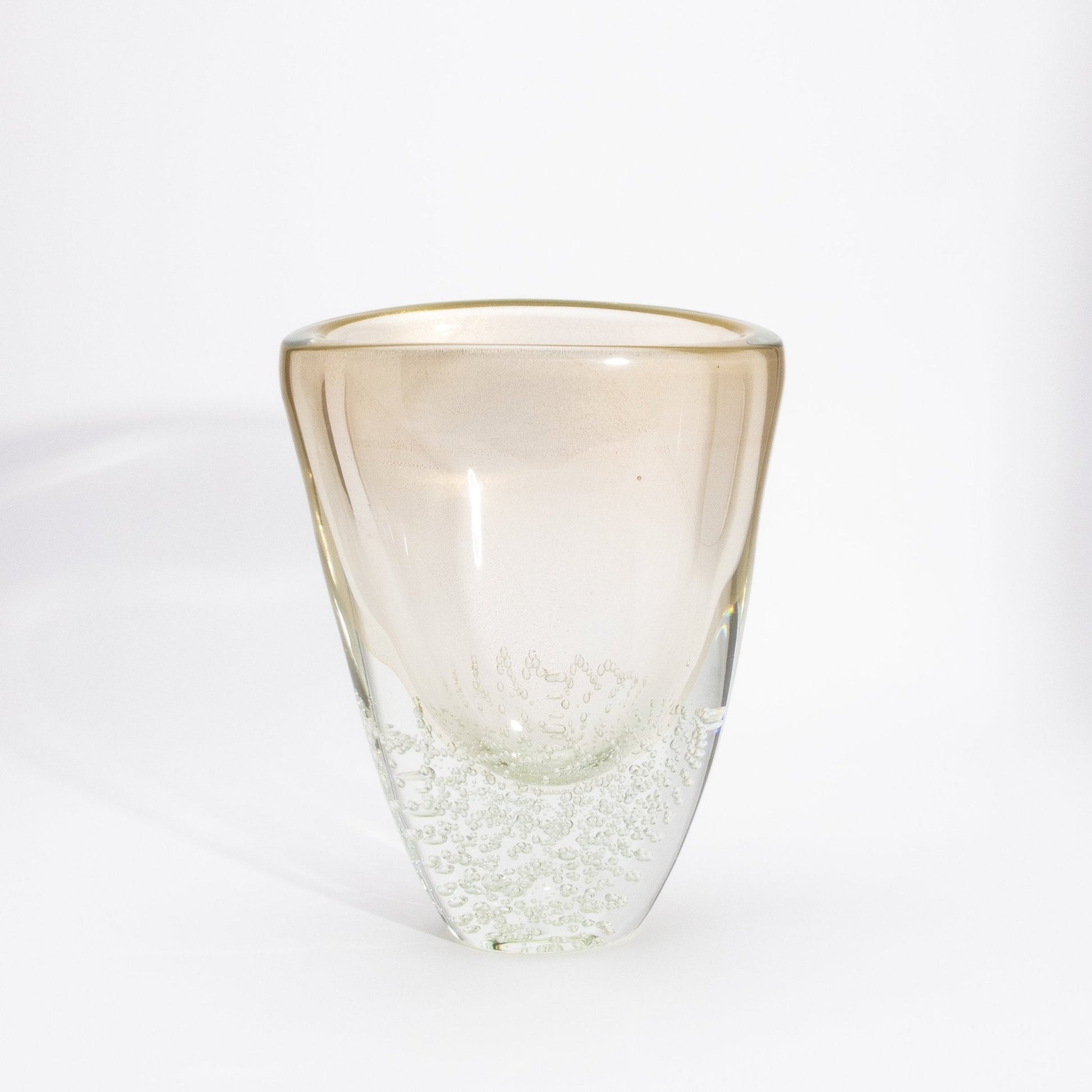 {{ product_title }} by {{ vendor }} – luxury {{ product_type }} at MOGUL