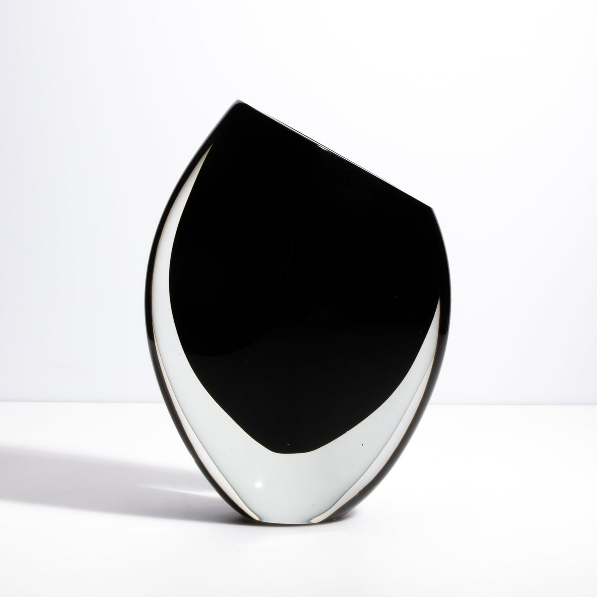 Murano Vase With Side Cut in Onyx Black