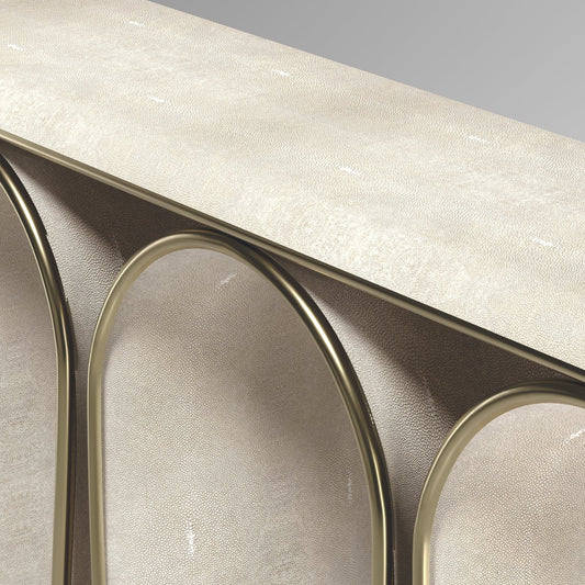 {{ product_title }} by {{ vendor }} – luxury {{ product_type }} at MOGUL