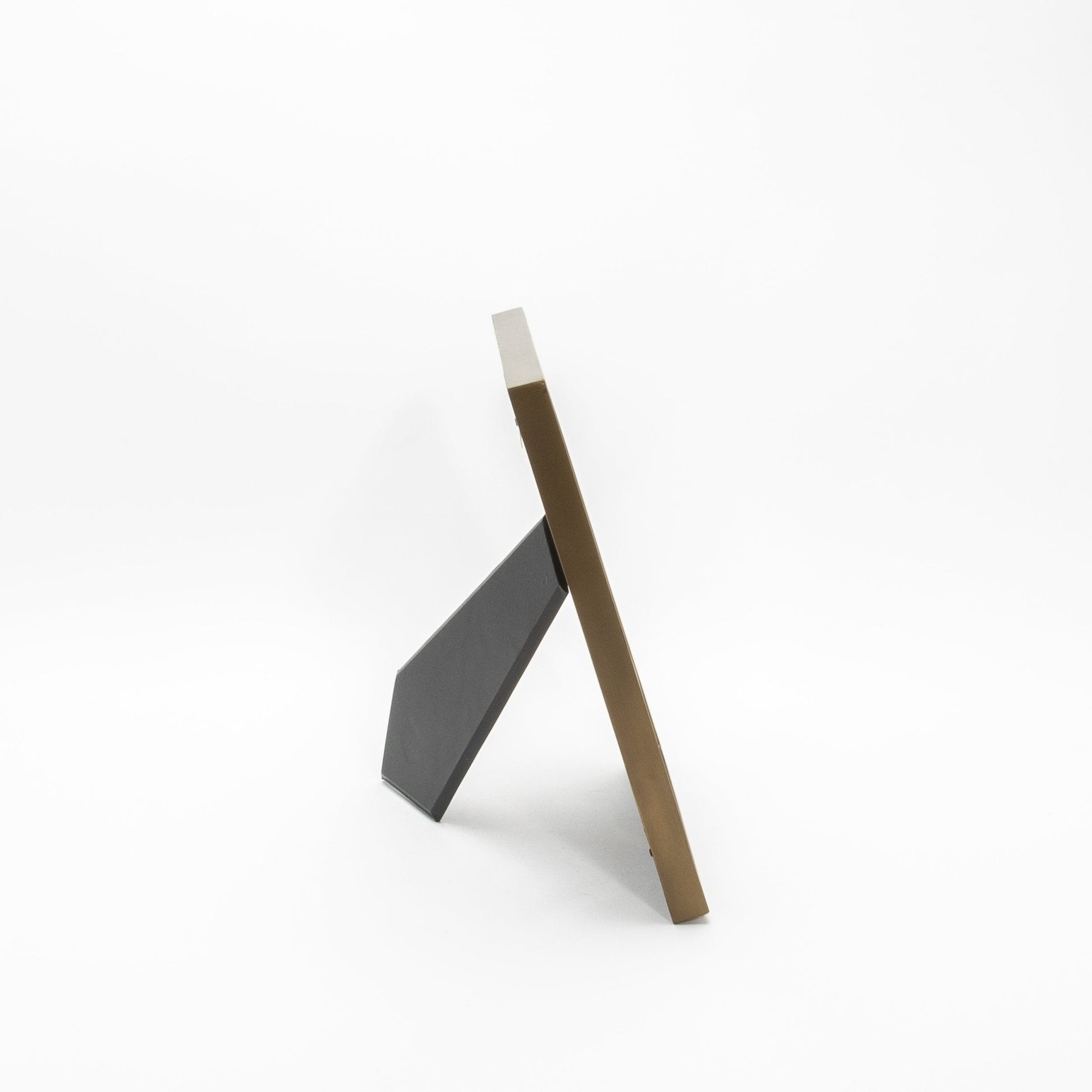 {{ product_title }} by {{ vendor }} – luxury {{ product_type }} at MOGUL