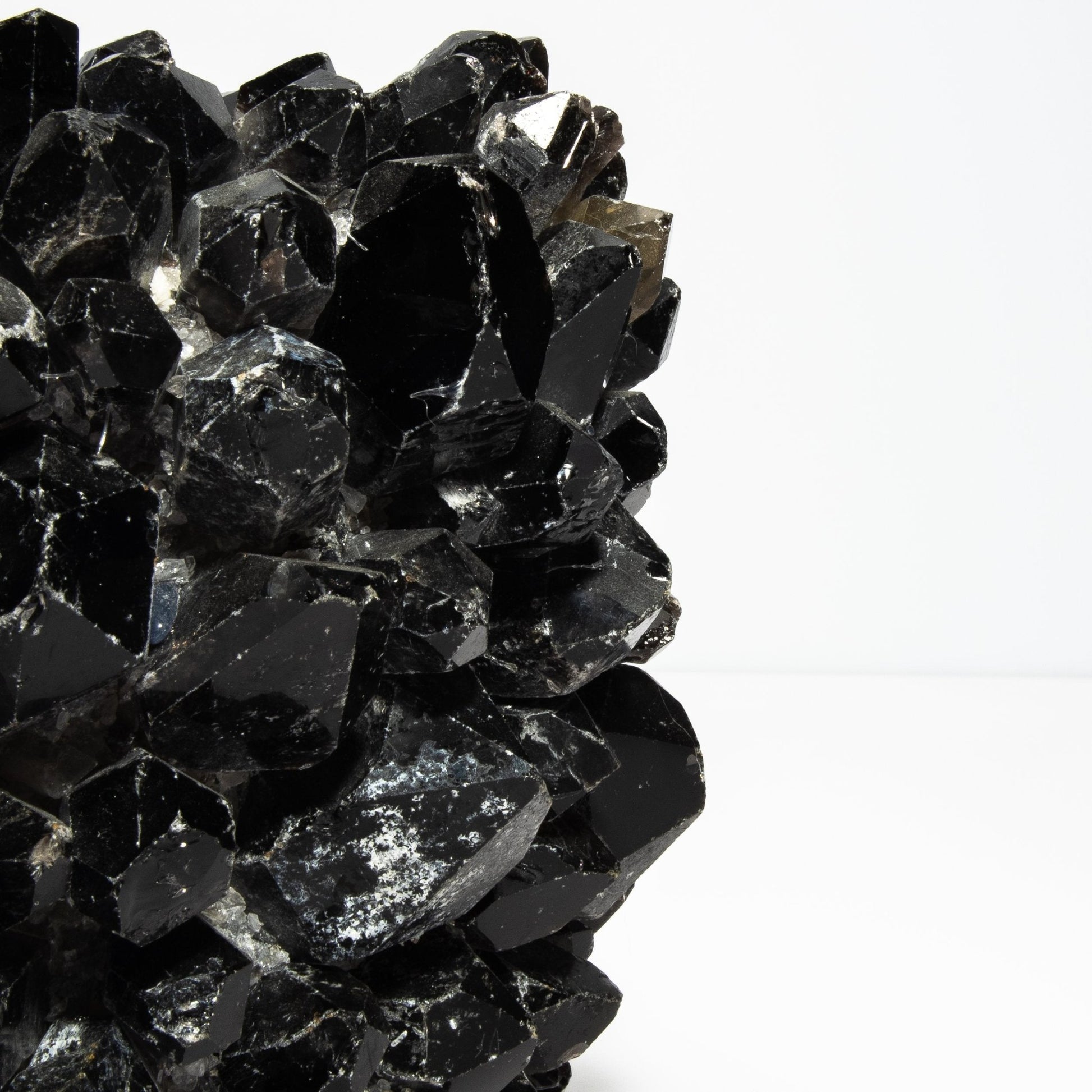 {{ product_title }} by {{ vendor }} – luxury {{ product_type }} at MOGUL