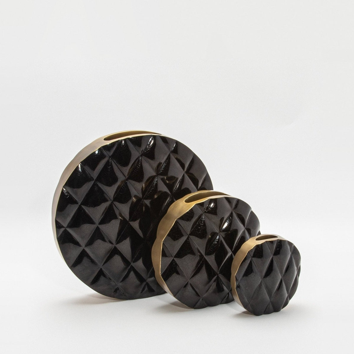 Quilted Vase in Black Shell with Brass by KIFU Paris