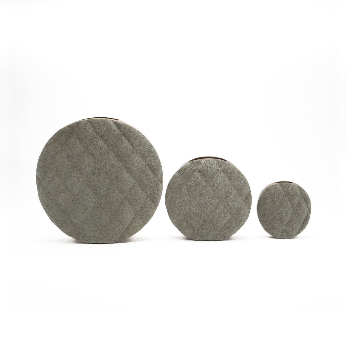 Quilted Vase in Grey Shagreen with Brass Details by KIFU Paris
