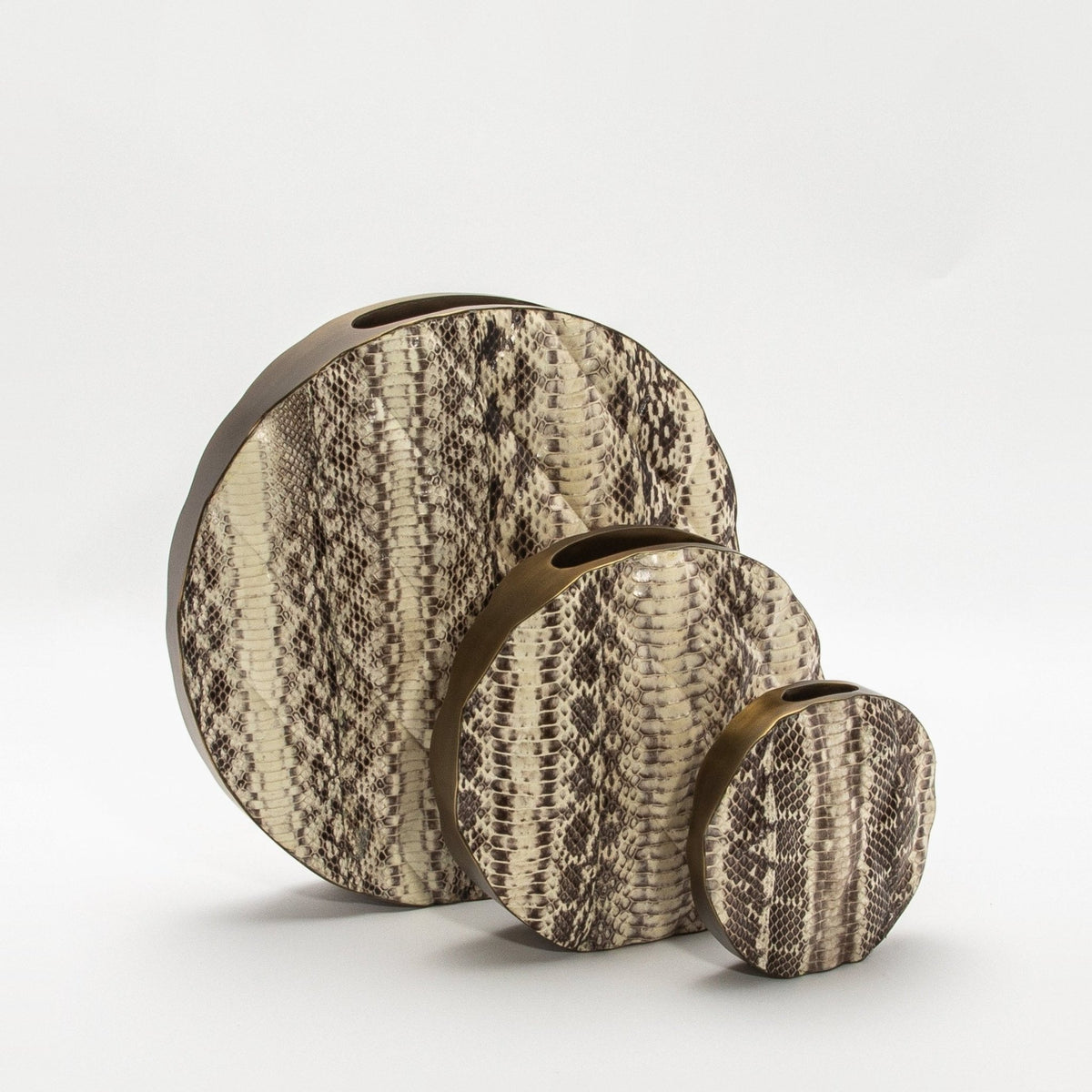 Quilted Vase in Natural Snake Skin by KIFU Paris