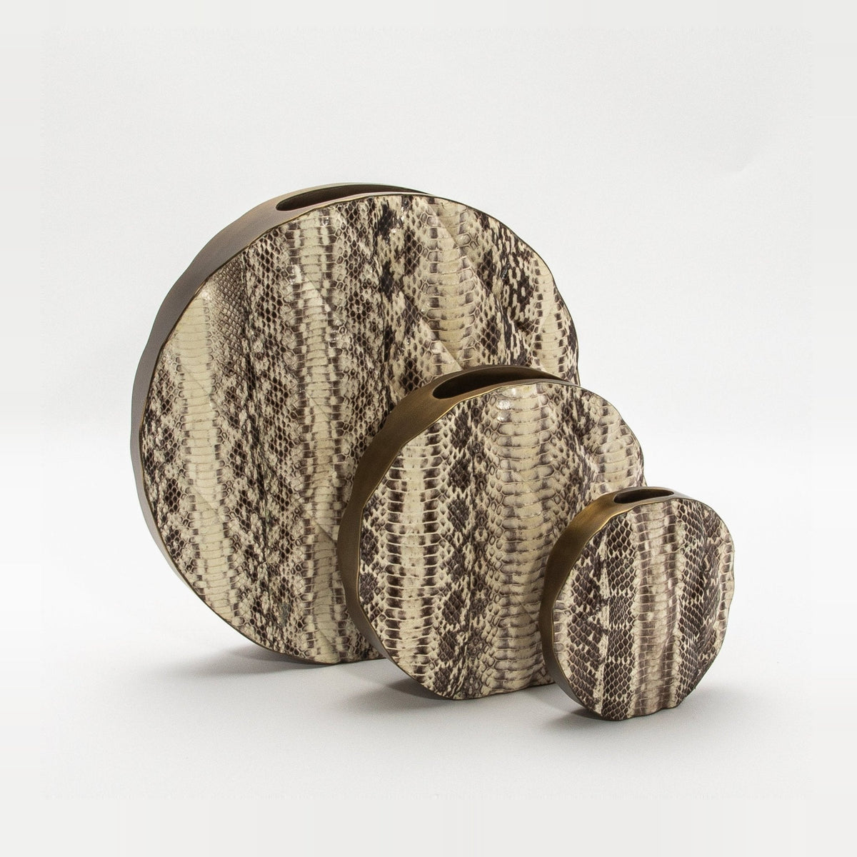 Quilted Vase in Natural Snake Skin by KIFU Paris