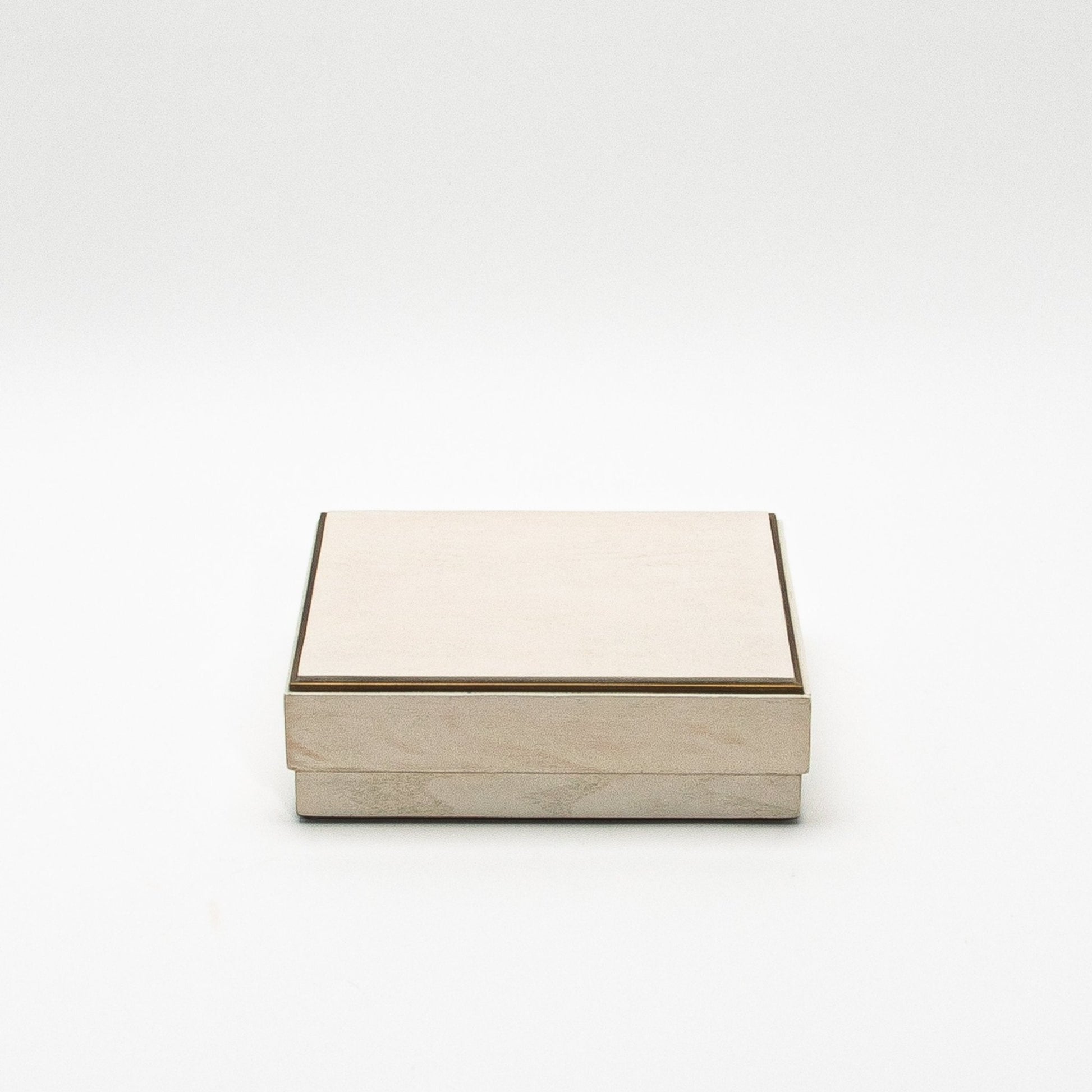 {{ product_title }} by {{ vendor }} – luxury {{ product_type }} at MOGUL