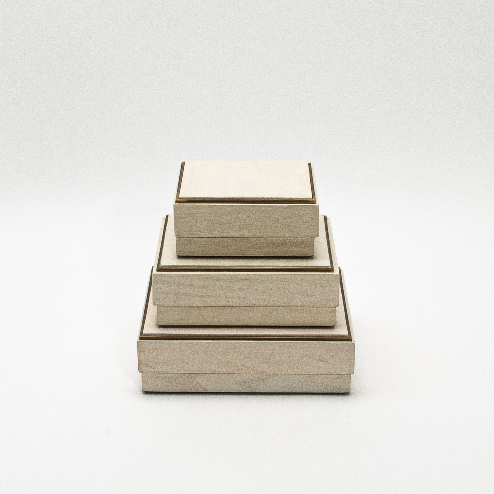 {{ product_title }} by {{ vendor }} – luxury {{ product_type }} at MOGUL