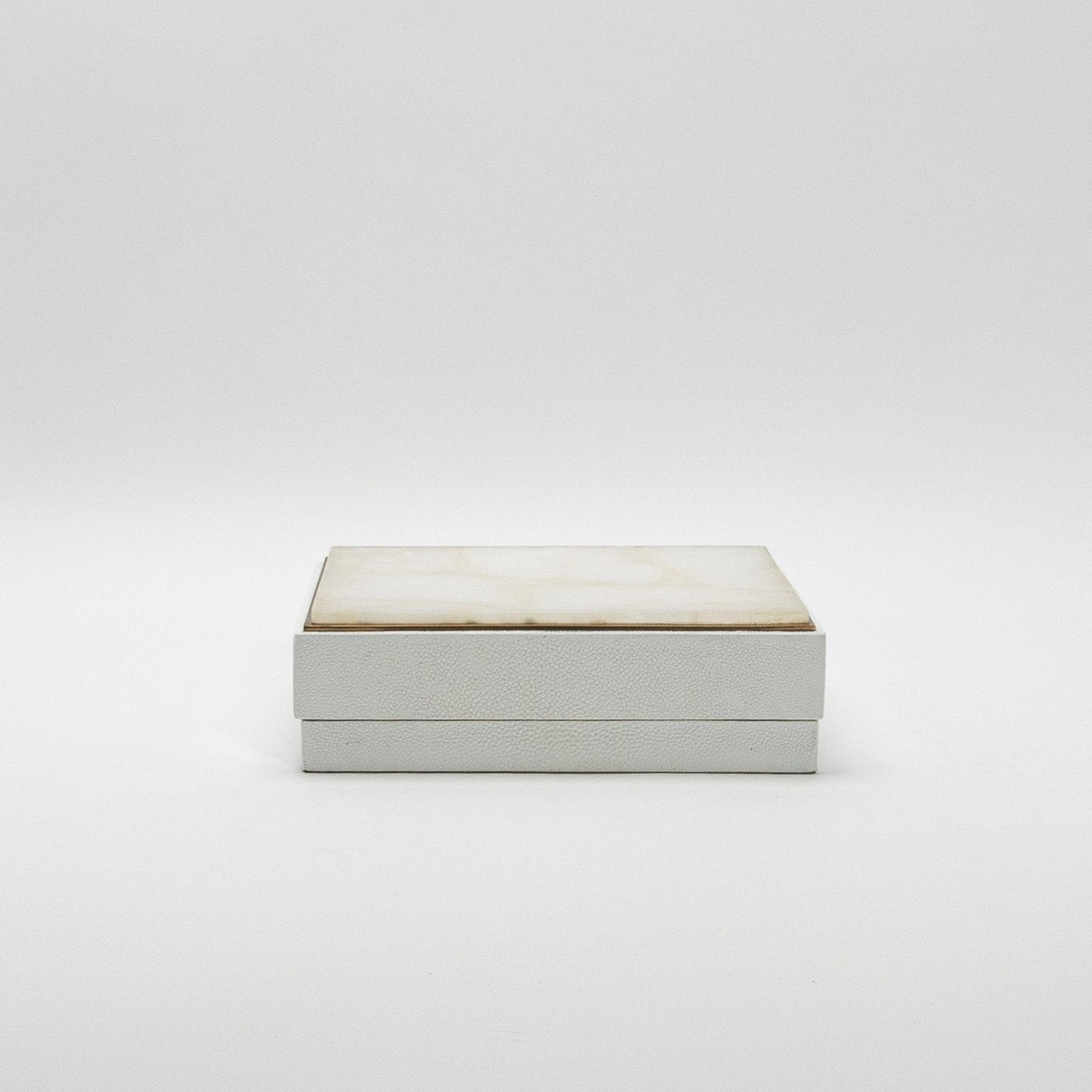 {{ product_title }} by {{ vendor }} – luxury {{ product_type }} at MOGUL