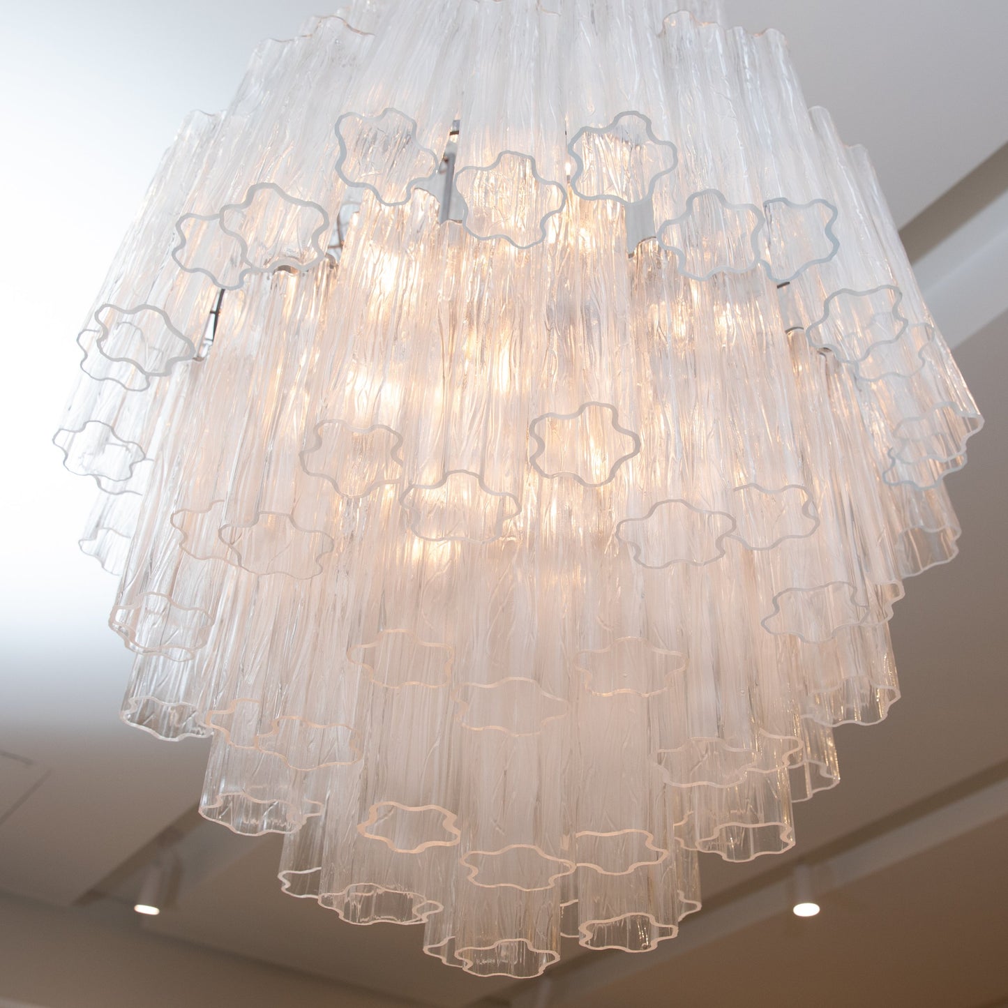 Hand-Blown Murano Tubi Tronchi Chandelier in Clear with Polished Chrome Fittings