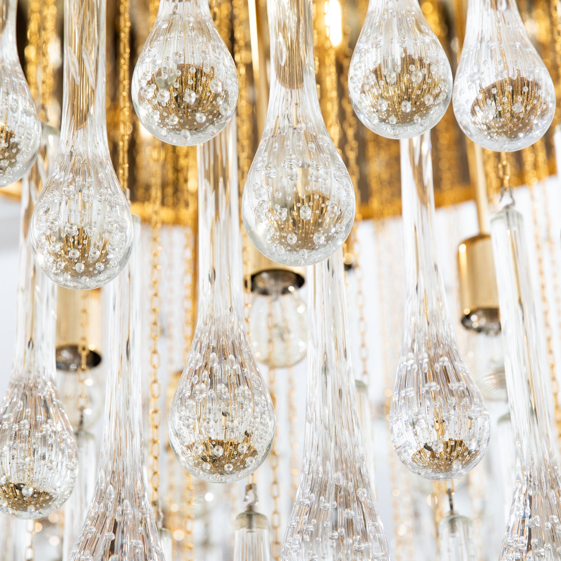Hand-Blown Murano Raindrop Chandelier in Clear with Polished Brass Fittings