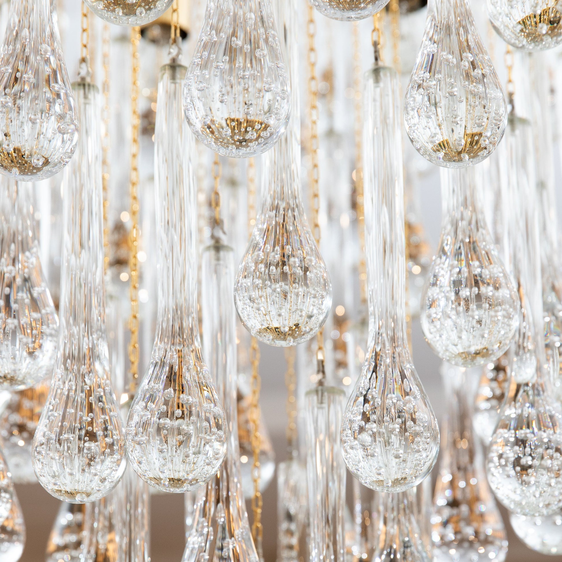 Hand-Blown Murano Raindrop Chandelier in Clear with Polished Brass Fittings