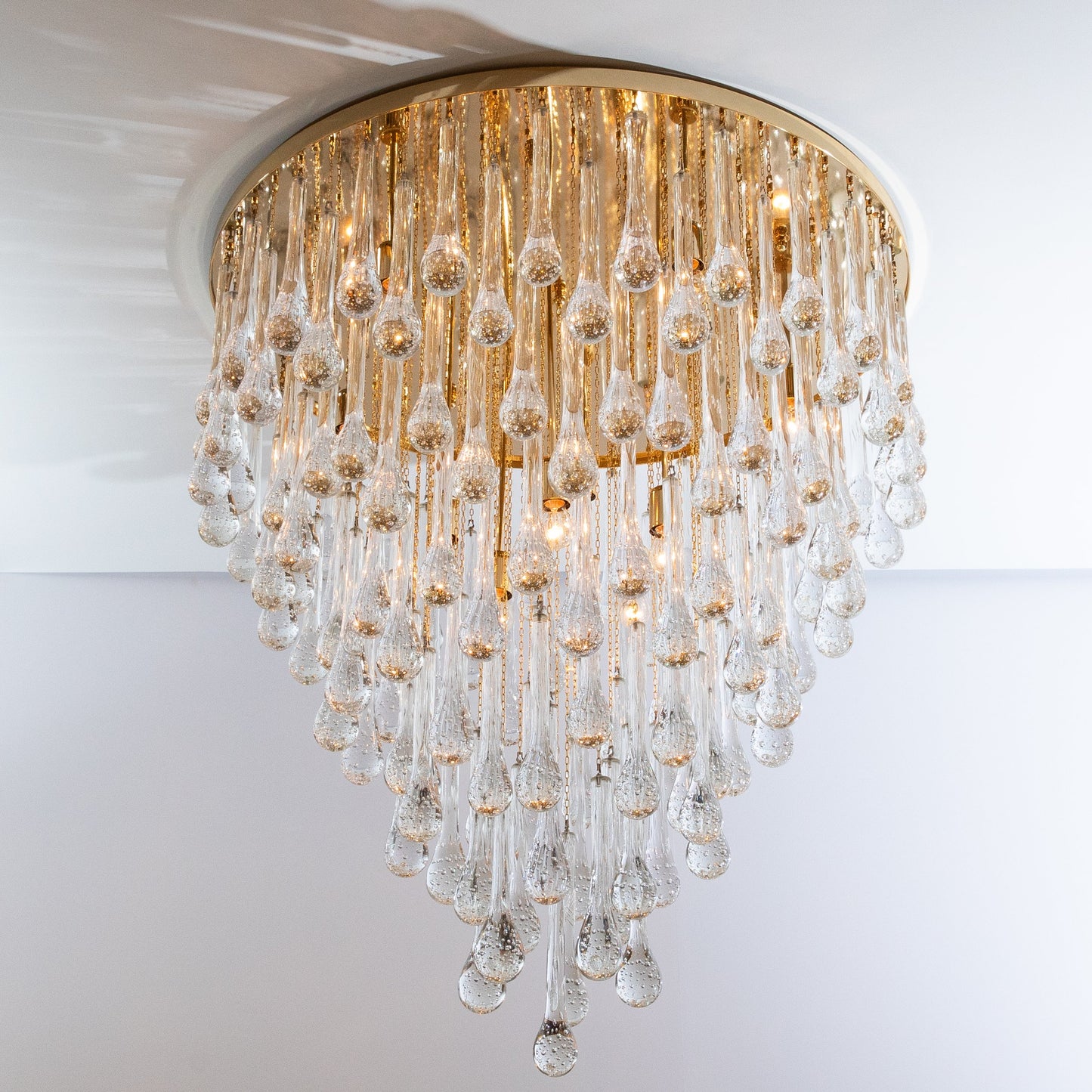 Hand-Blown Murano Raindrop Chandelier in Clear with Polished Brass Fittings