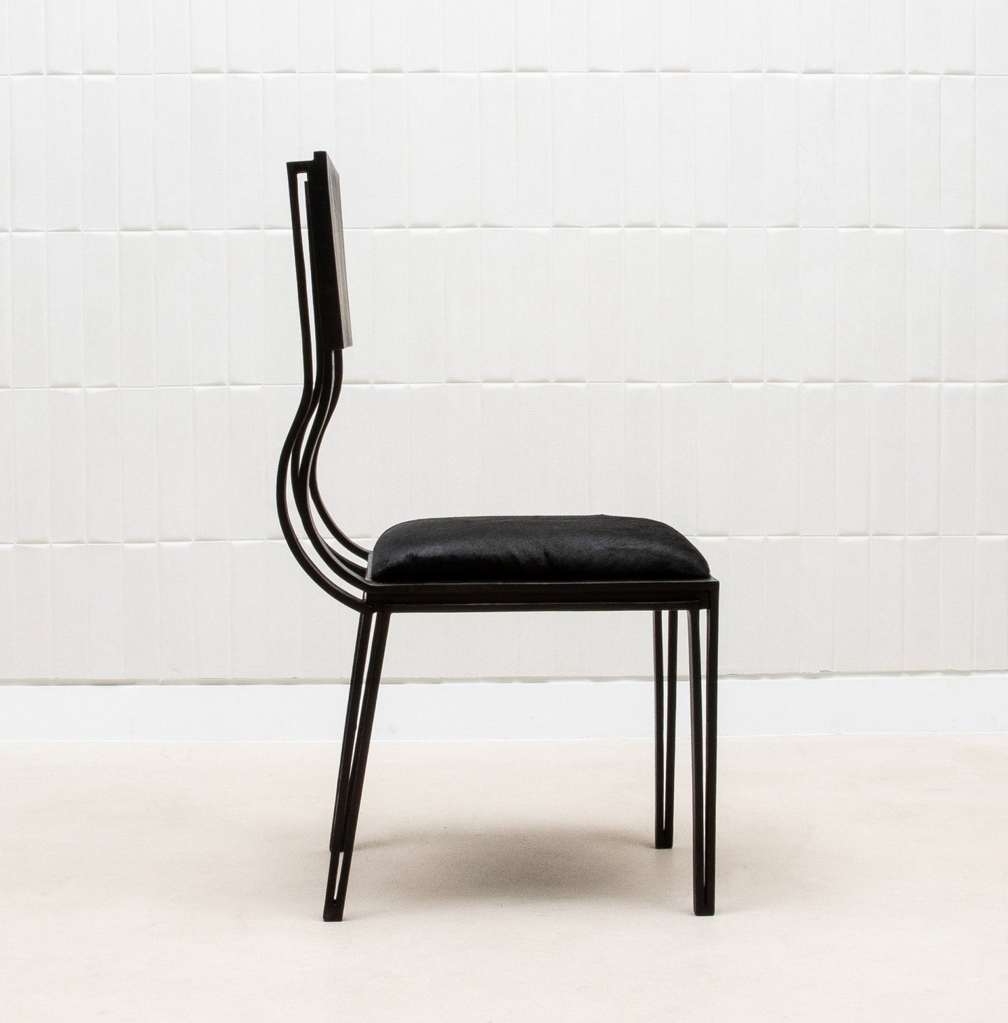 {{ product_title }} by {{ vendor }} – luxury {{ product_type }} at MOGUL