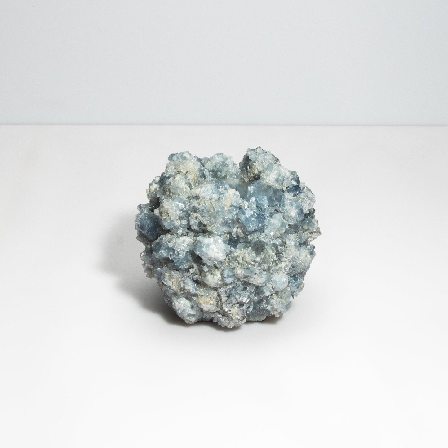 {{ product_title }} by {{ vendor }} – luxury {{ product_type }} at MOGUL