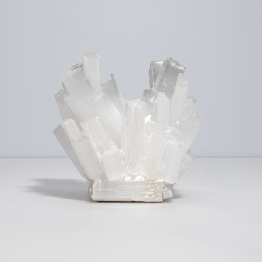 {{ product_title }} by {{ vendor }} – luxury {{ product_type }} at MOGUL