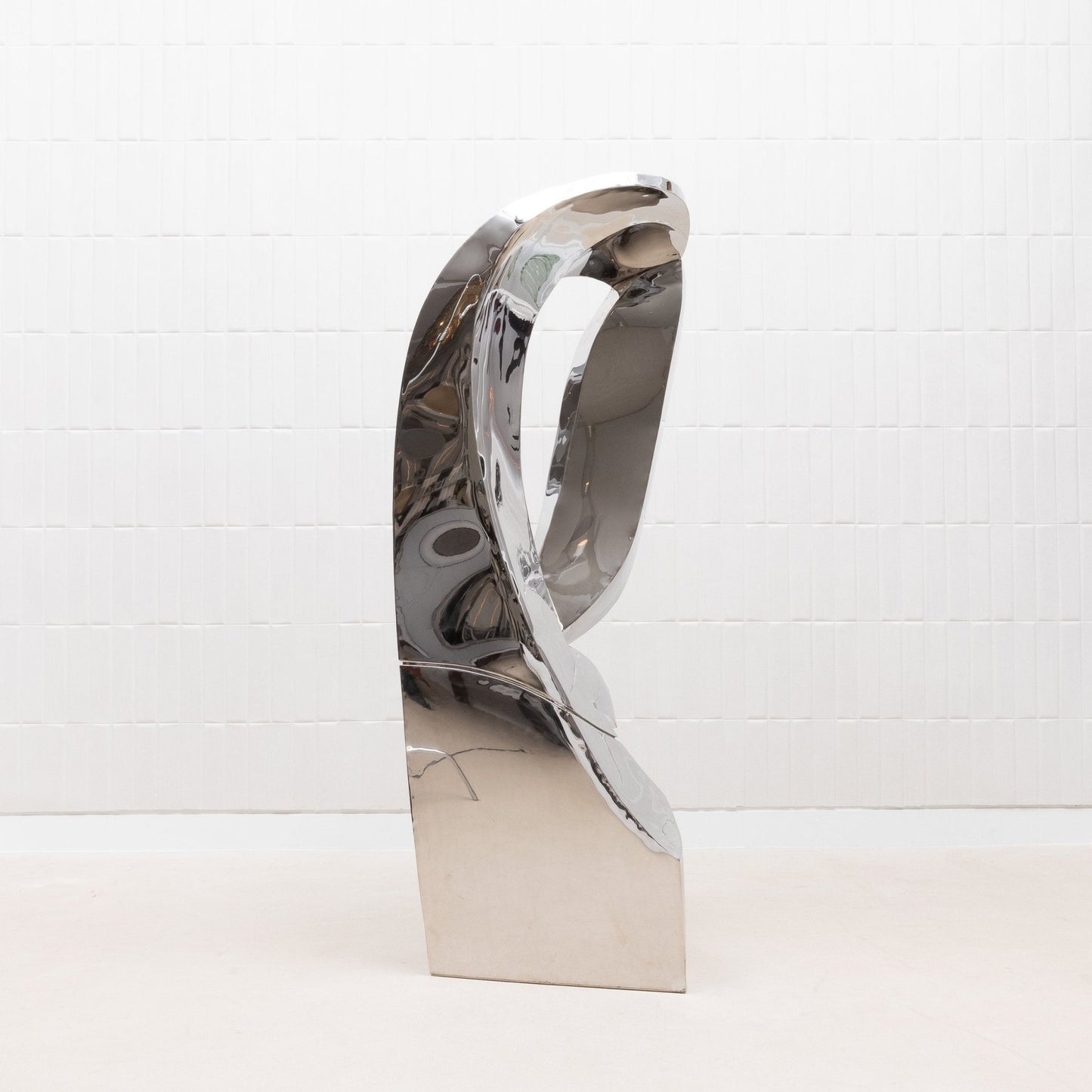 {{ product_title }} by {{ vendor }} – luxury {{ product_type }} at MOGUL